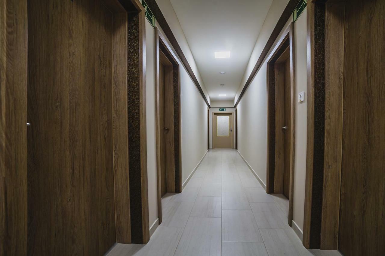 Sztar Motel Etterem Balassagyarmat Ngoại thất bức ảnh